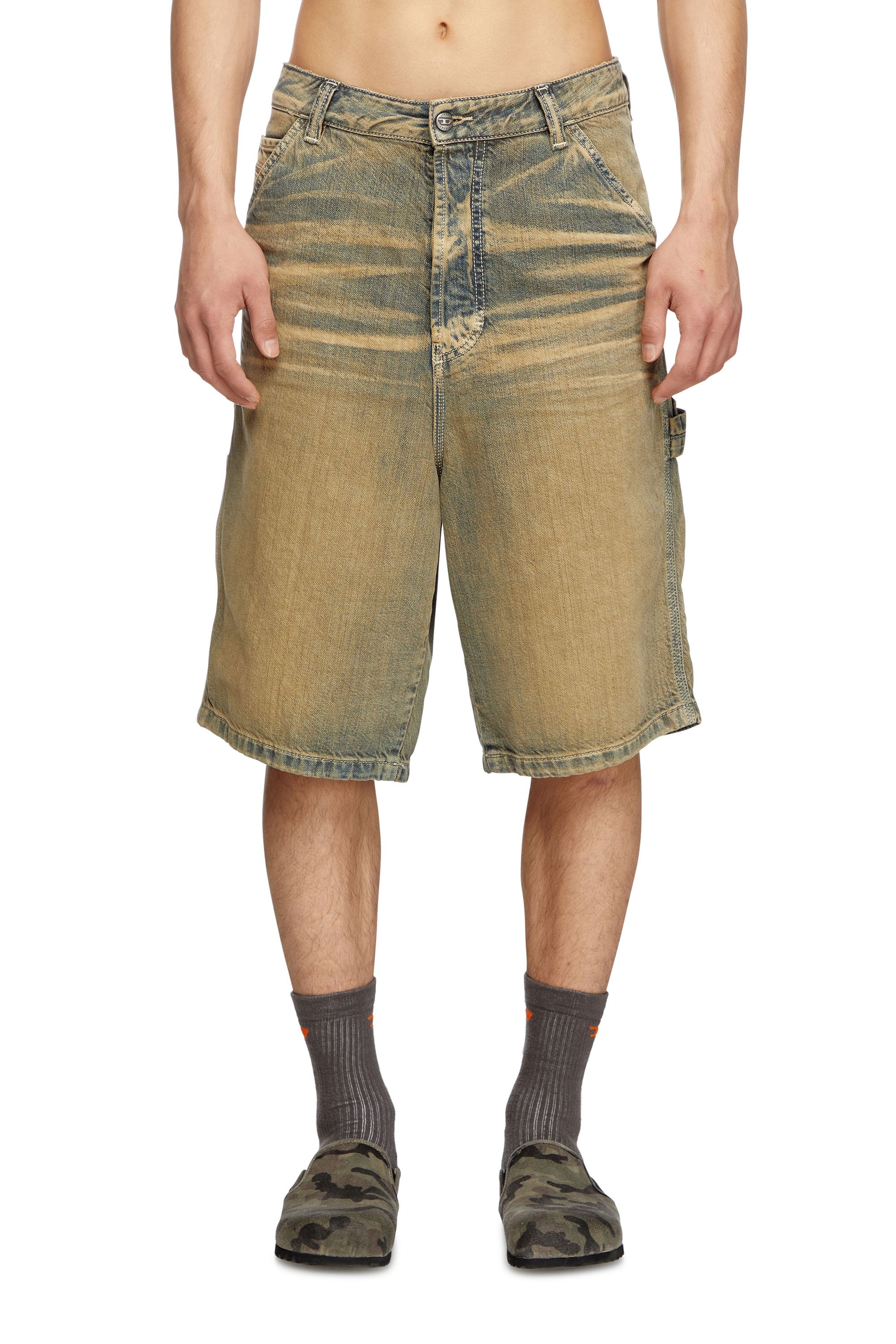 Diesel - D-LIVERY-SHORT, Male's Utility shorts in gold-brush denim in ブラウン/ブルー - 1