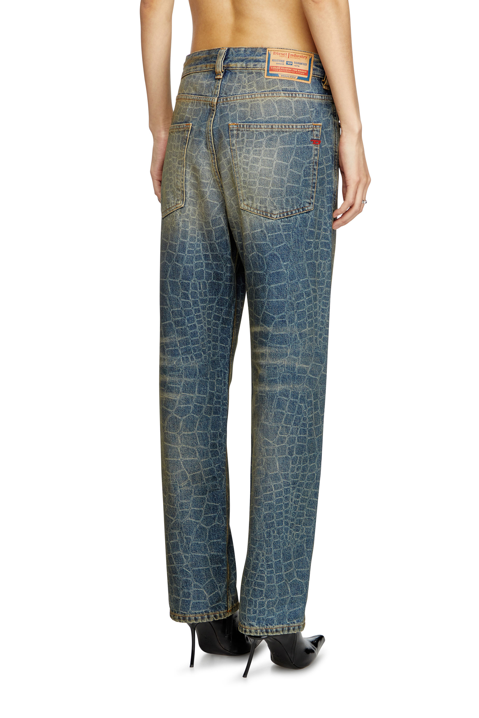 Diesel - Female's Regular Jeans 1988 D-Ark 007BU, ダークブルー - 4