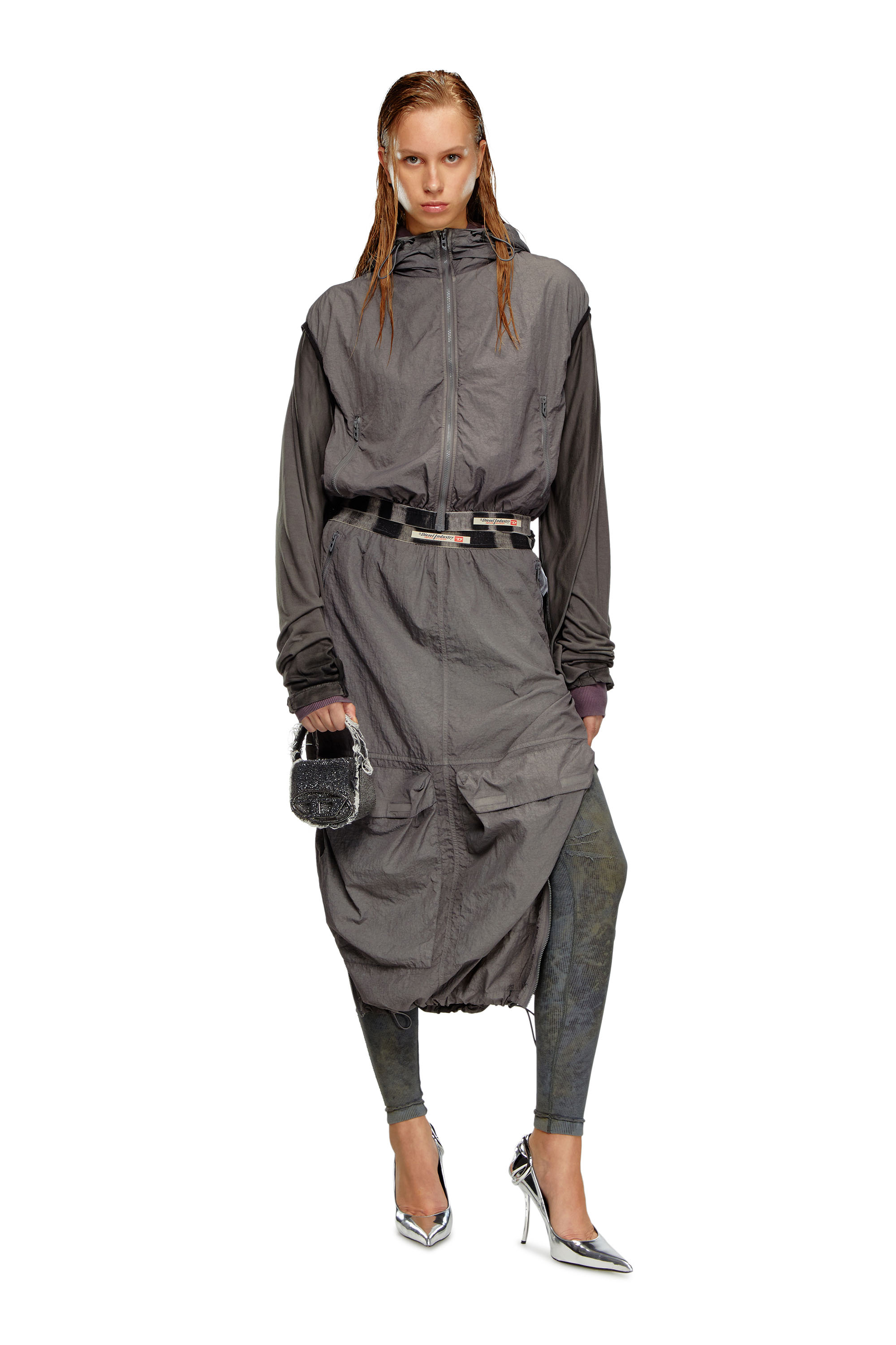 Diesel - G-RANT, Female Hooded vest in recycled nylon in グレー - Image 2