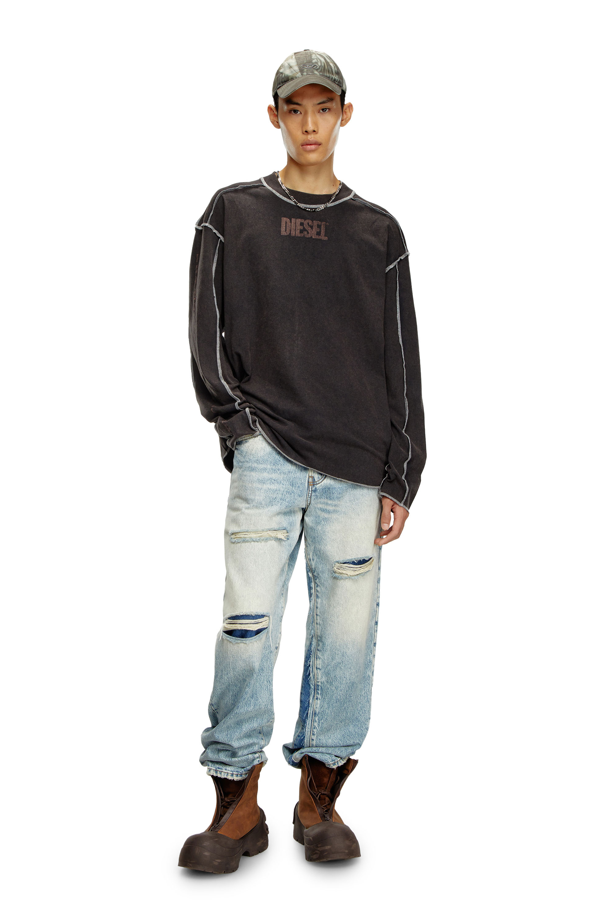 Diesel - T-CRAOR-LS, Male's Long-sleeve T-shirt with inside-out effect in ダークグレー - 2