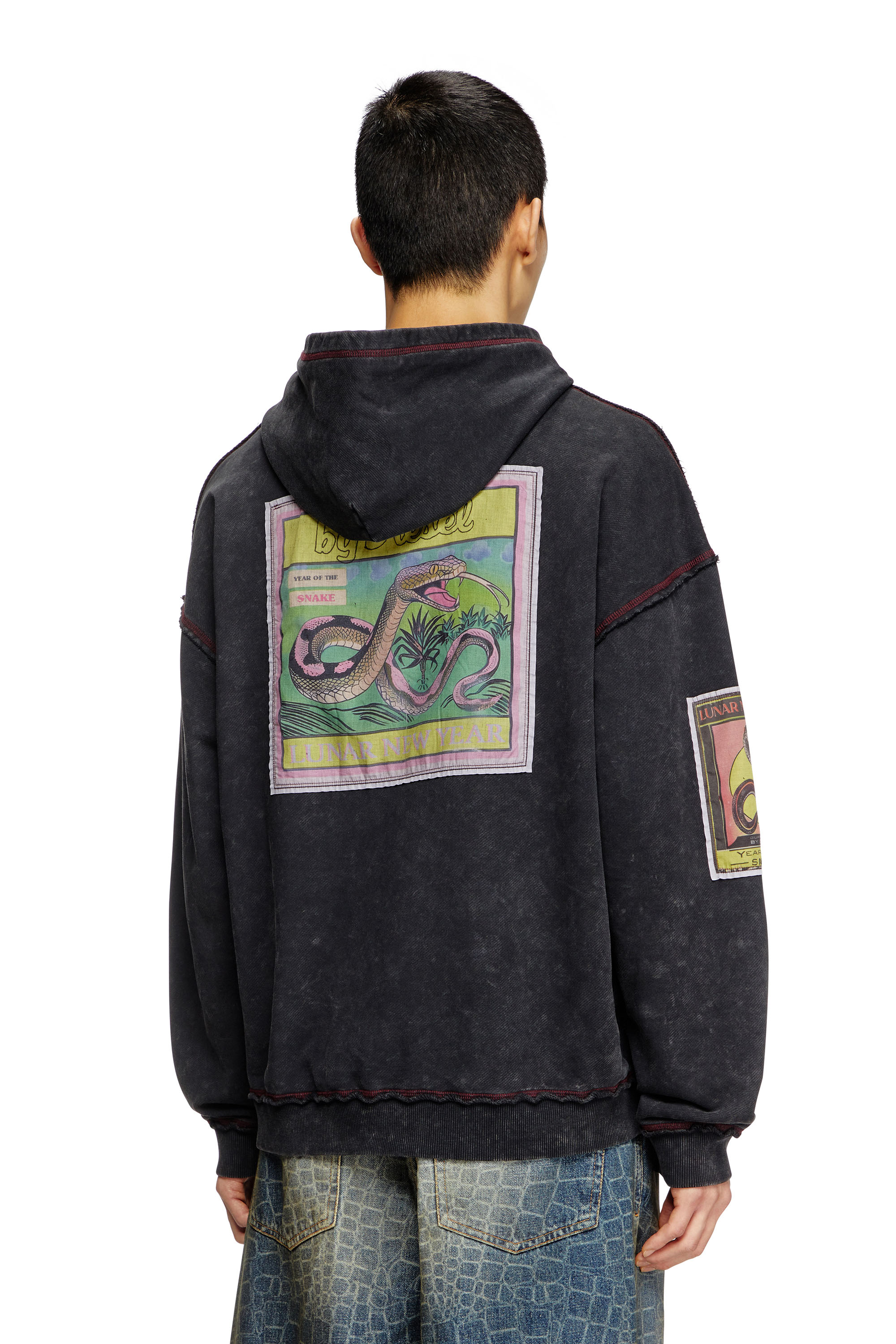 Diesel - CL-S-BOXT-HOOD-SNAKE, Unisex's Treated hoodie with snake patches in ブラック - 3