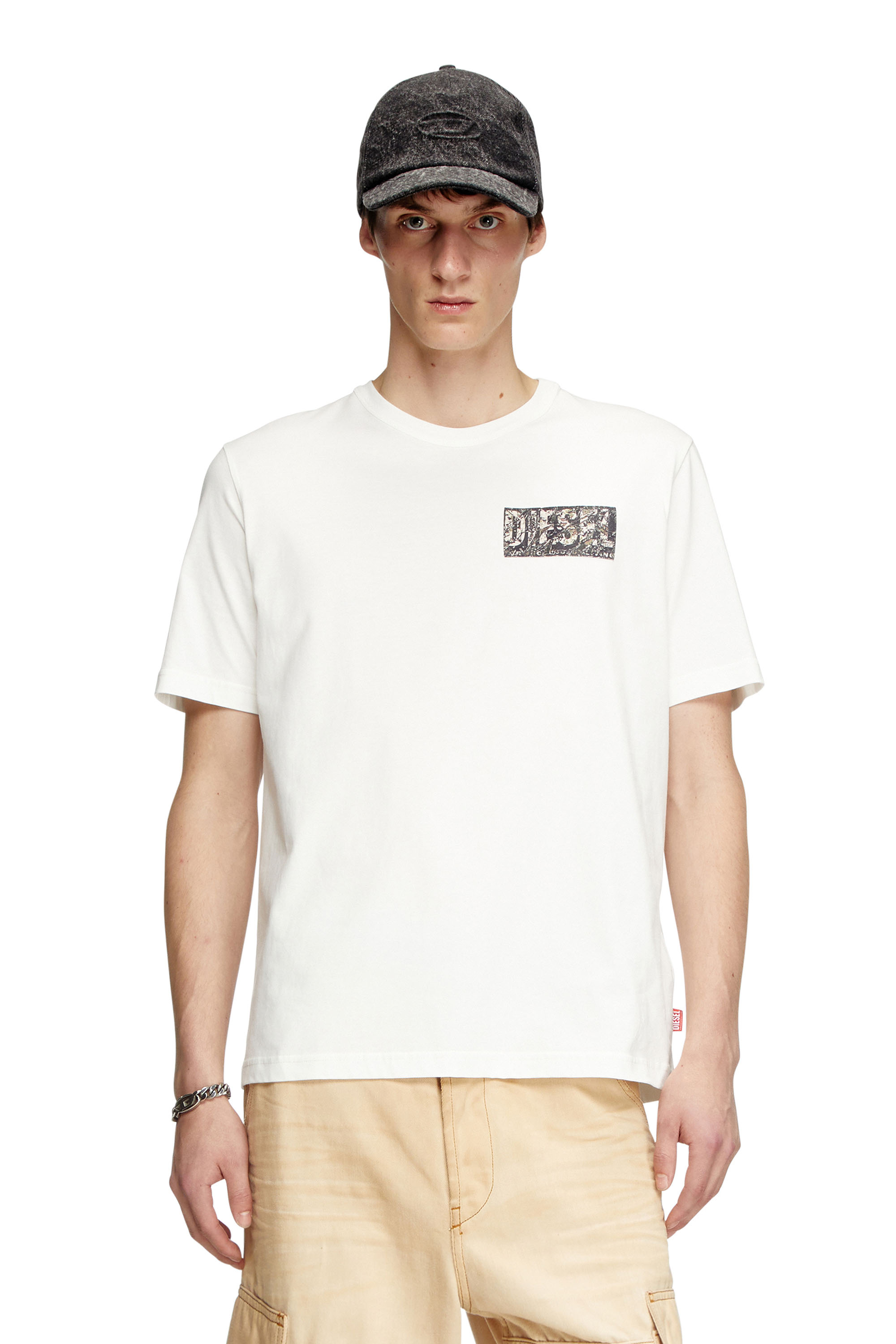 Diesel - T-ADJUST-R19, Male's T-shirt with gabardine patch logo in ホワイト - 1