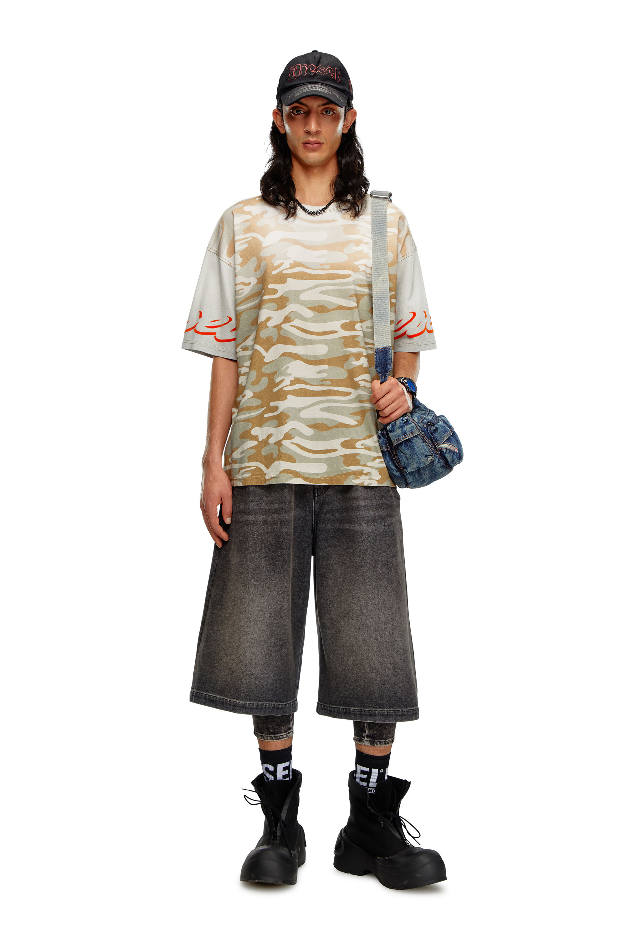 Diesel - T-BOXT-Q11, Male Faded camo T-shirt with flocked logo in マルチカラー - Image 2