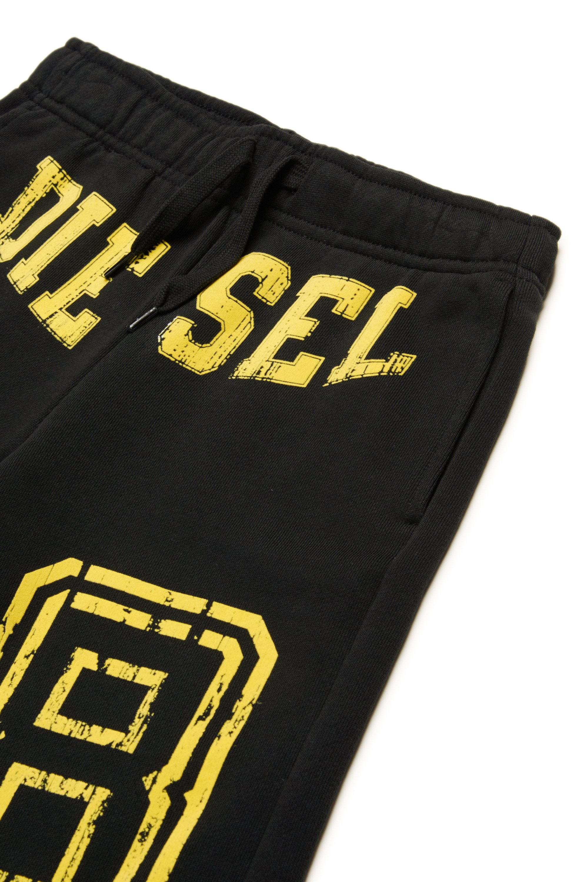 Diesel - PTAINSHORT, Male's Sweat shorts with Diesel 78 logo in ブラック - 3