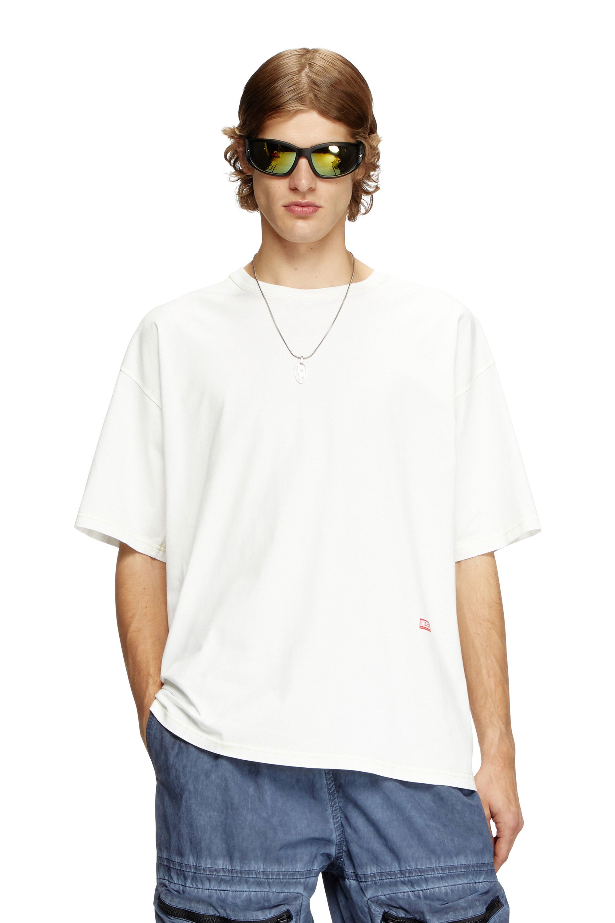 Diesel - T-BOXT-R18, Male's T-shirt with apple core print in ホワイト - 1