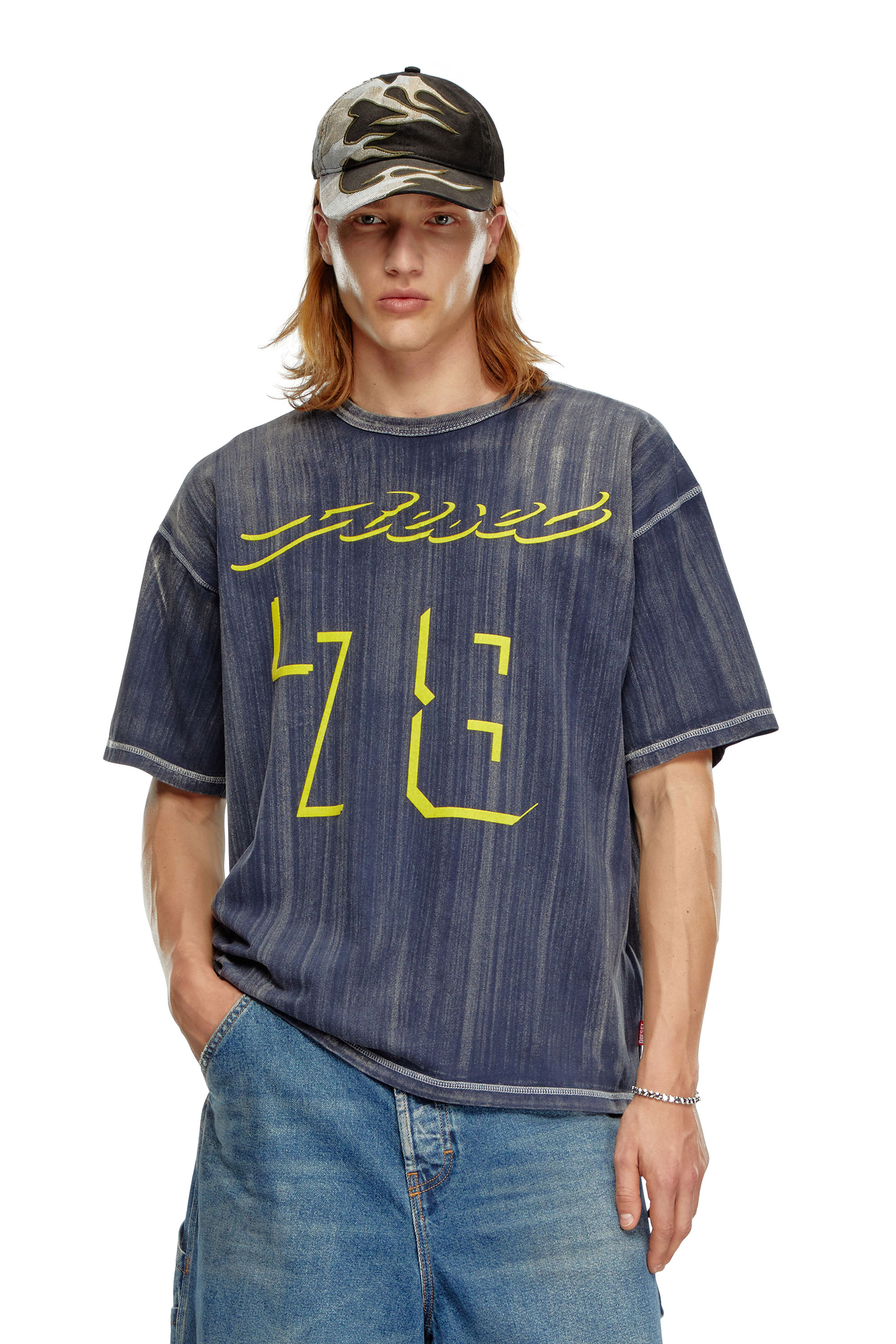 Diesel - T-BOXT-Q2, Male Treated T-shirt with flocked logo in ブルー - Image 1