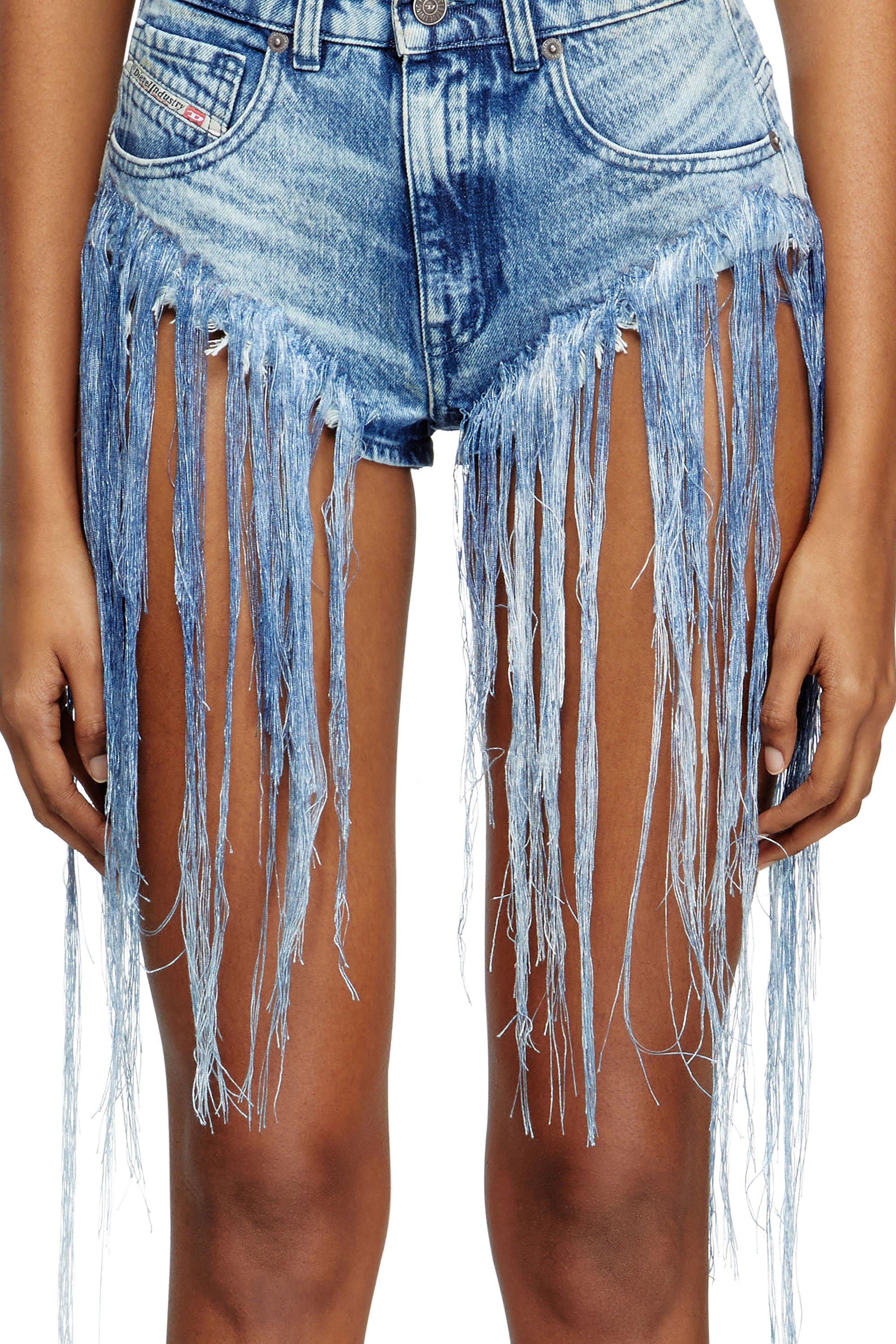 Diesel - DE-JIZZ-FSG, Female's Shorts in distressed fringed denim in ミディアムブルー - 5