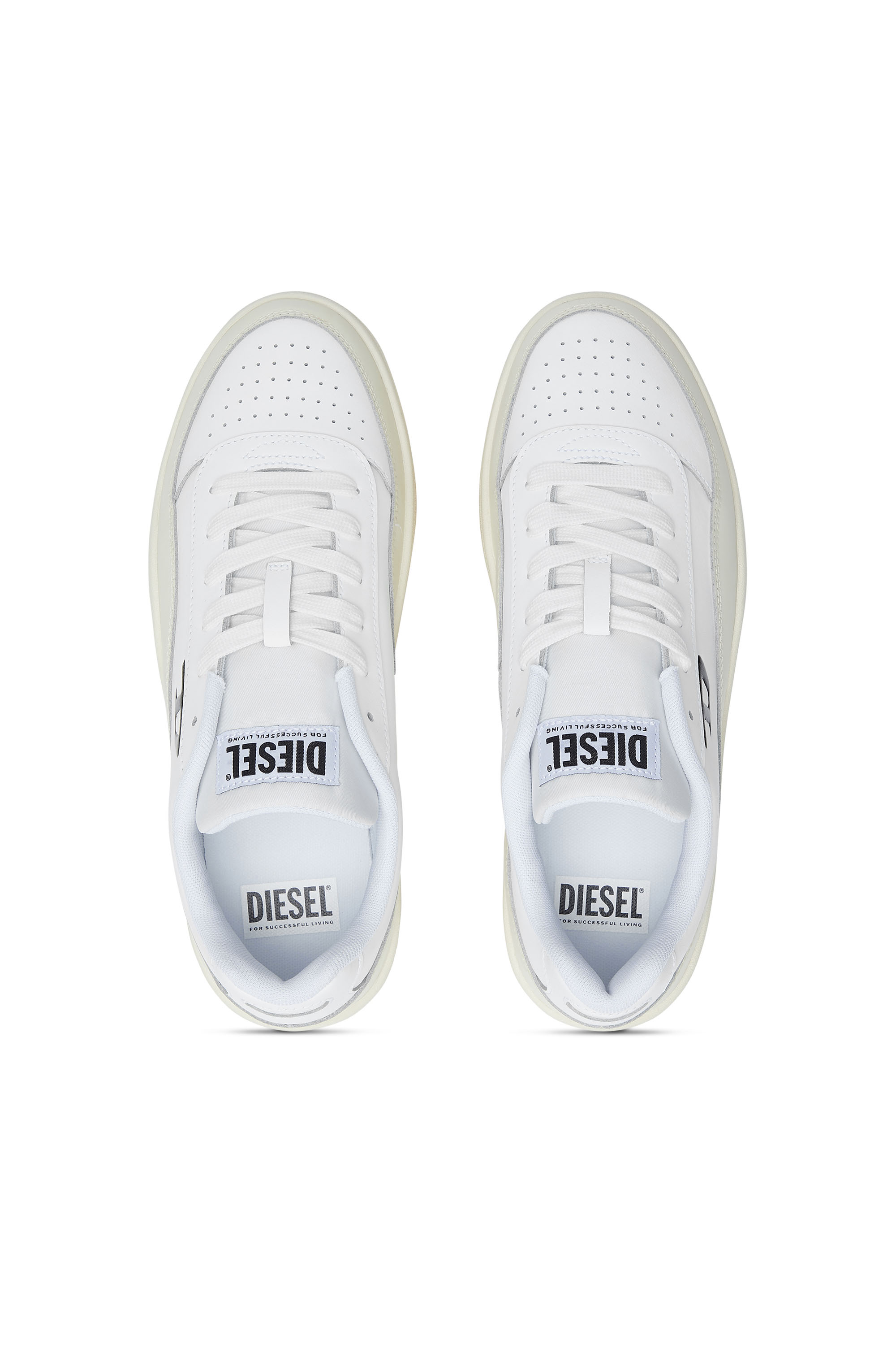 Diesel - S-TRACKER-D LOW, Male's Low top sneaker in ホワイト/ベージュ - 5