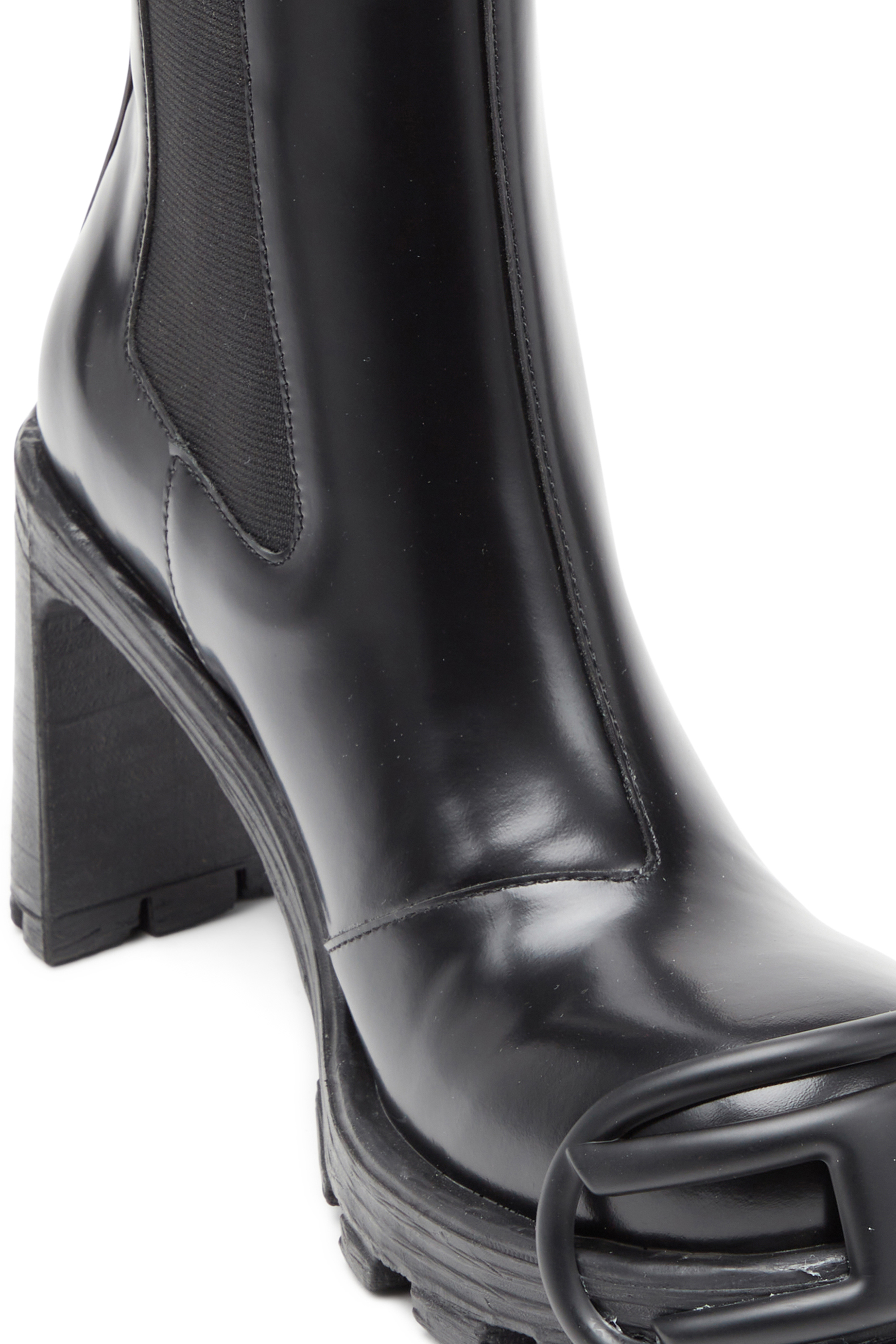Diesel - D-HAMMER CH D W, Female D-Hammer-High-heel boots with Oval D plaque in ブラック - Image 5
