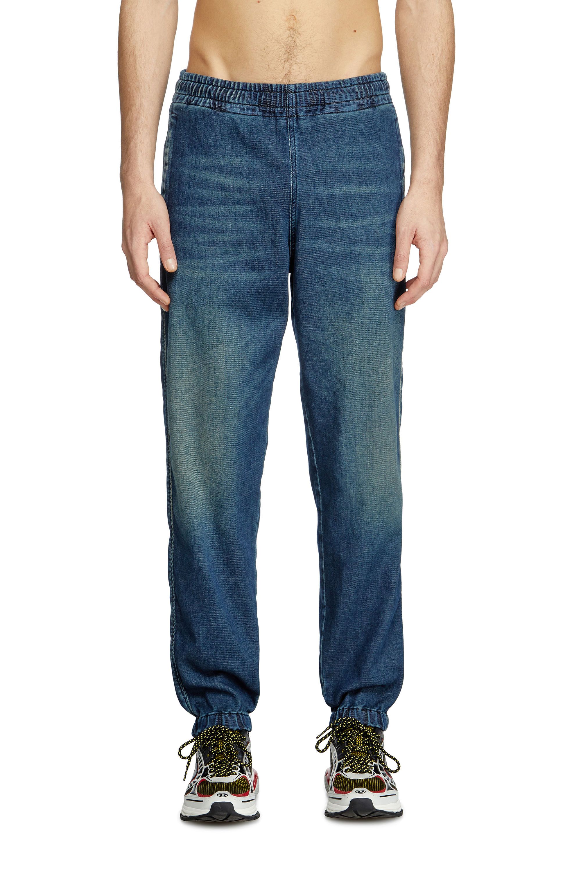 Diesel - Unisex's Slim D-Labb Track denim 09L75, ミディアムブルー - 1