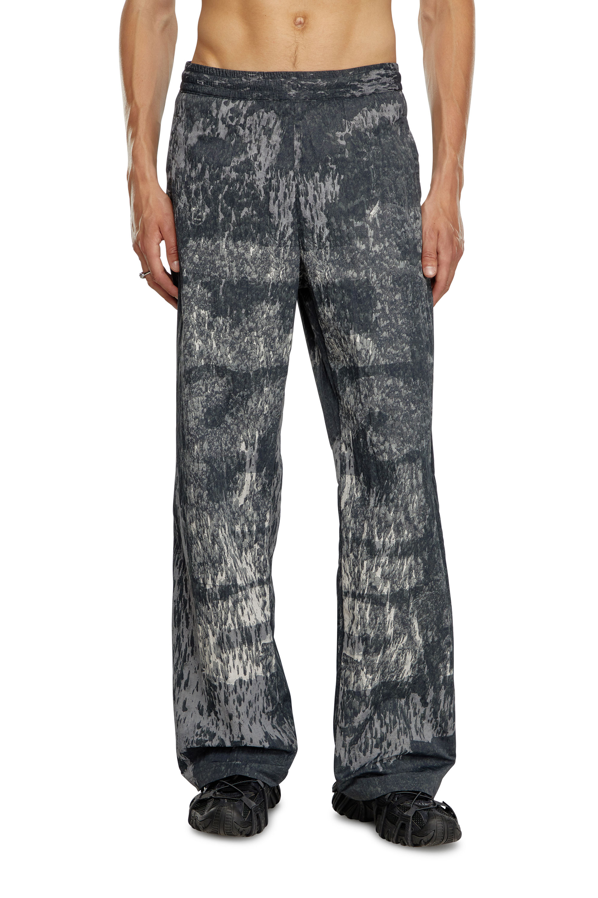 Diesel - P-BRICK, Male's Printed trousers in wrinkled nylon in ブラック - 1