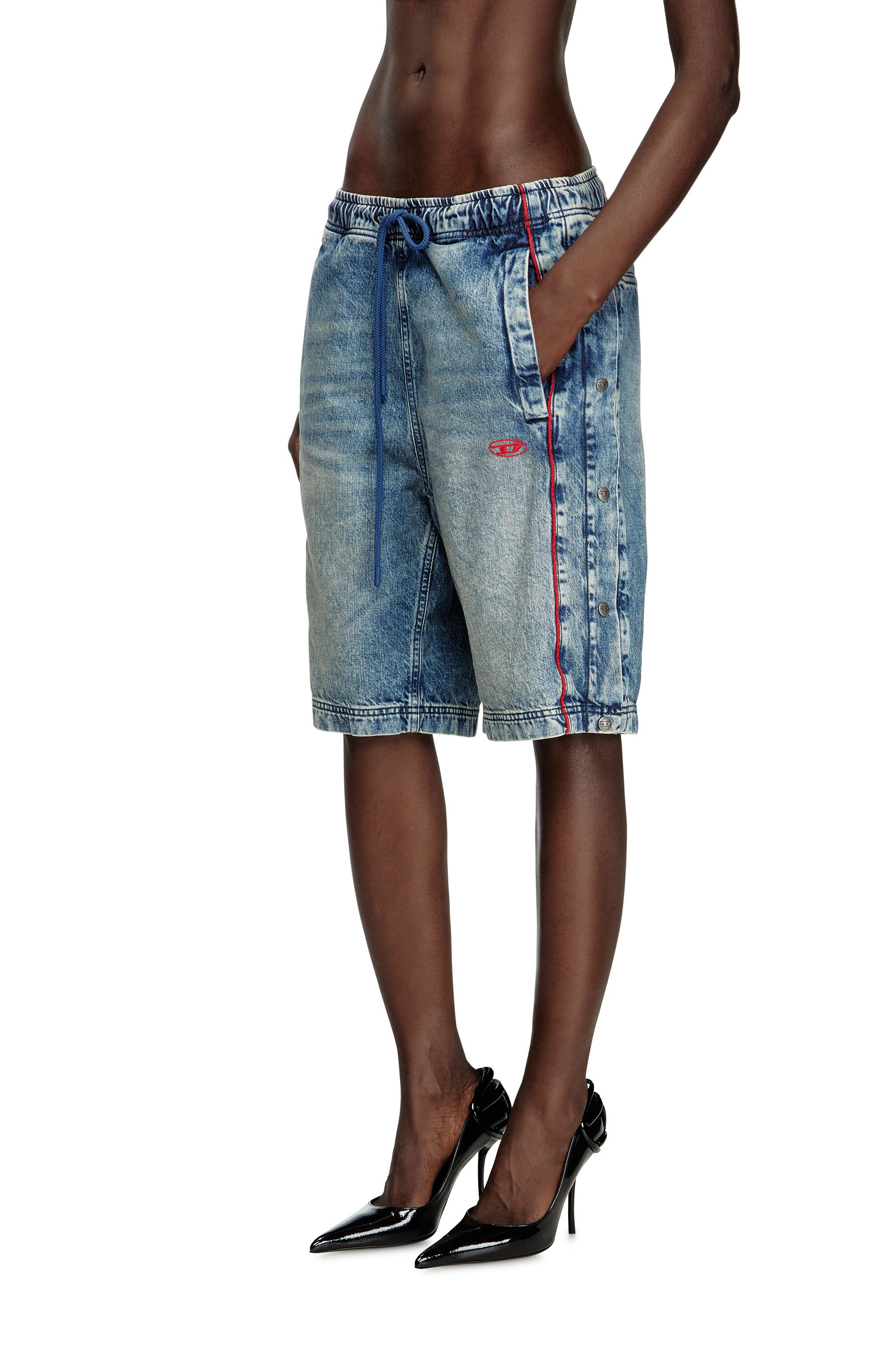 Diesel - D-AXFOR-SHORT-S, Unisex's Denim shorts with red piping in ミディアムブルー - 6